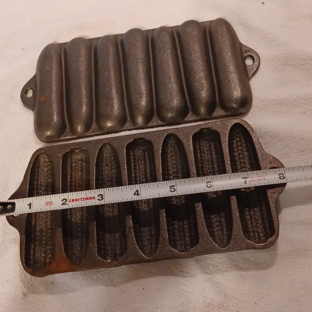 Cast iron corn bread sticks pan set of 2, vintage cast iron